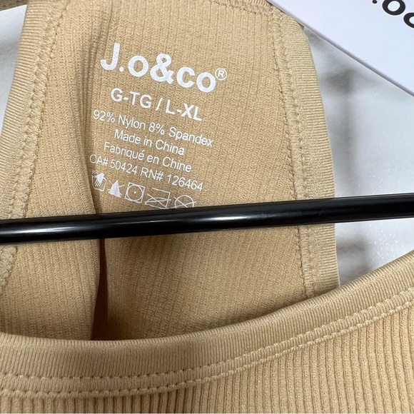 JO+CO Ribbed Tank - Picture 3 of 3